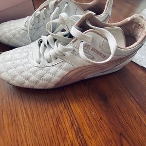 Shies